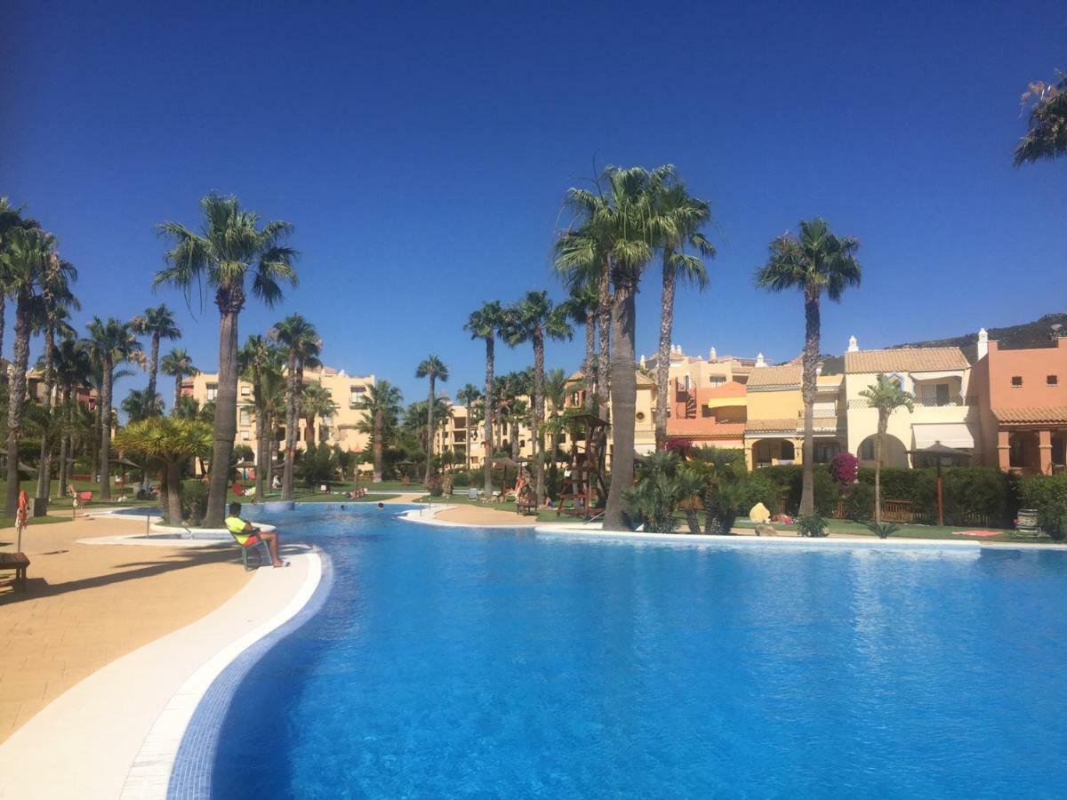 דירות סהרה דה לוס אטונס Un Mar De Sensaciones En Urb Jardines De Zahara 1ª Linea Atlanterra מראה חיצוני תמונה